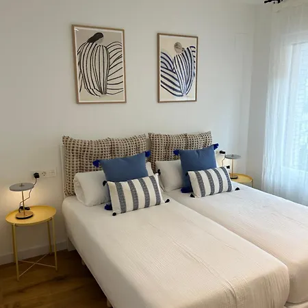 Apartamento Plaza Tomas Pamplona Exterior foto