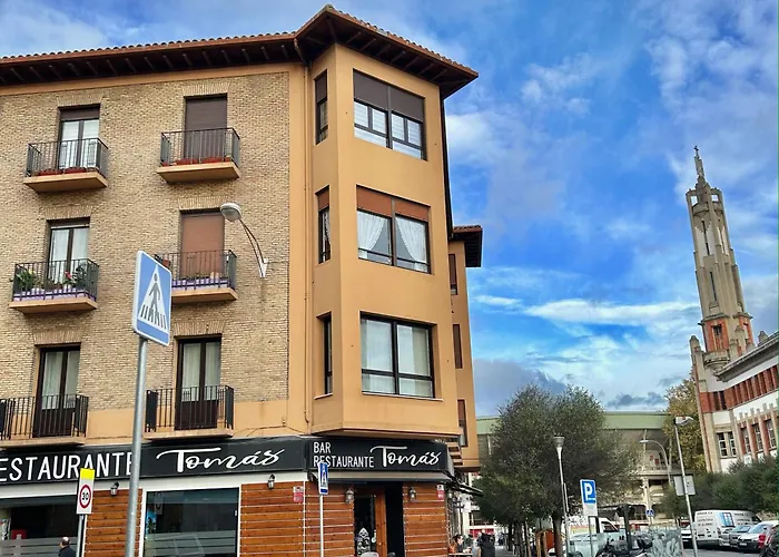 Plaza Tomas