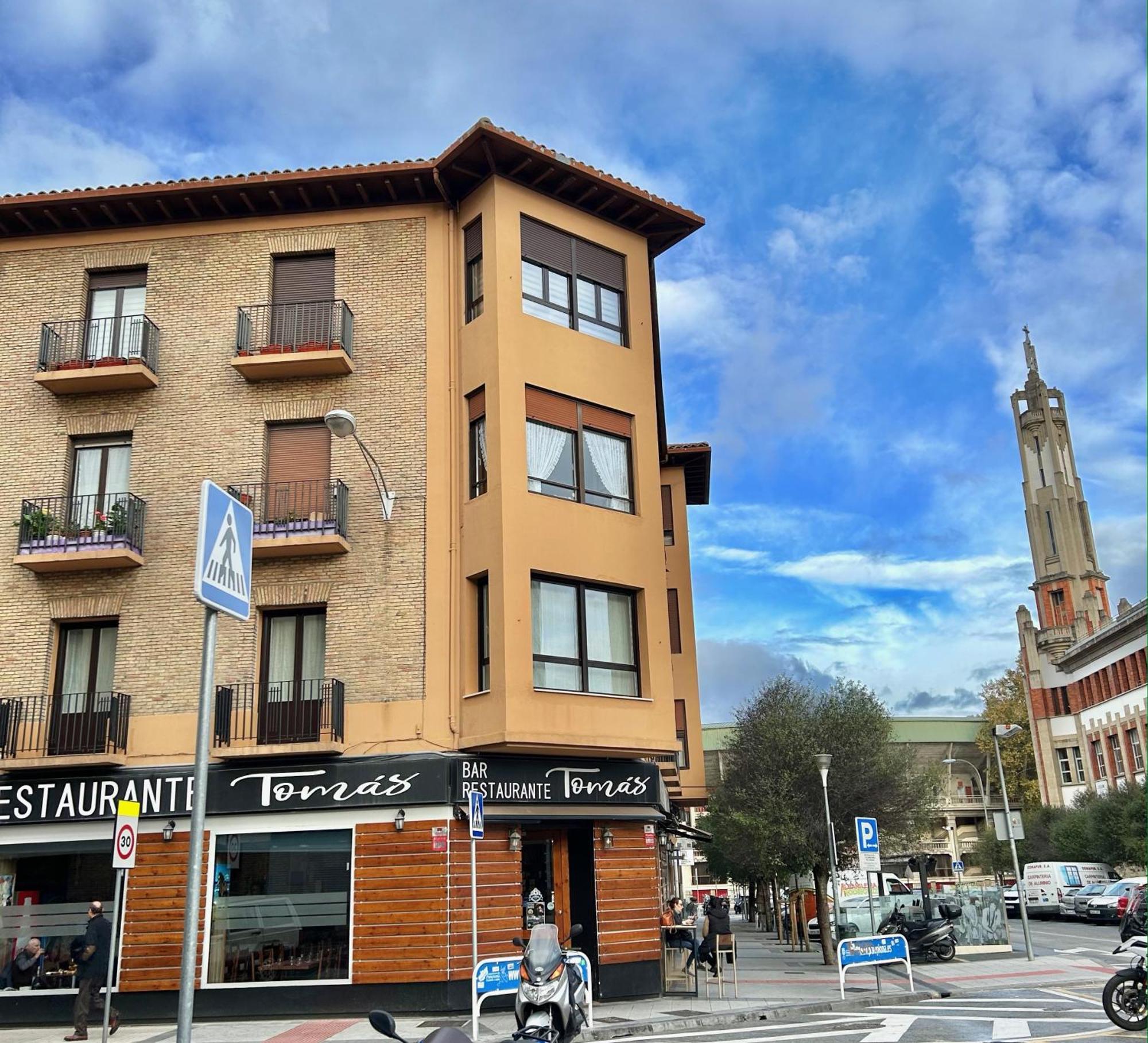 Plaza Tomas Apartment
